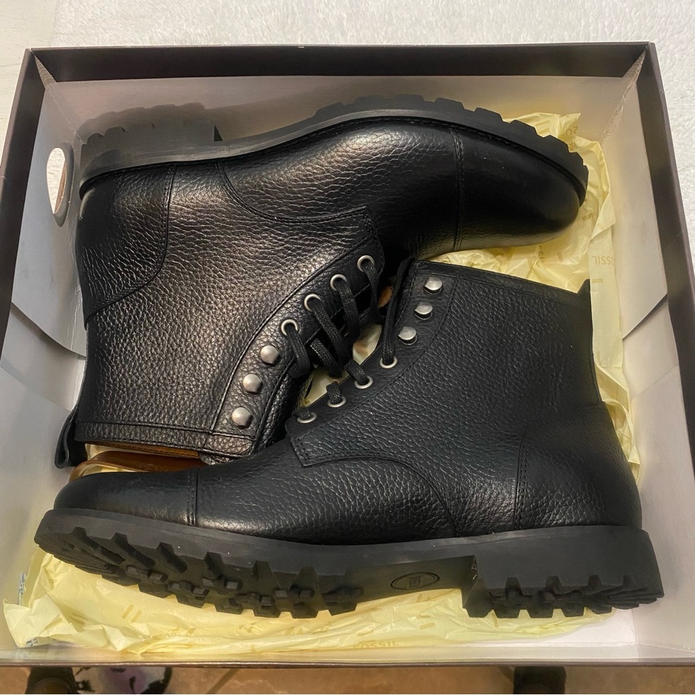 Fossil Black Leather Boots